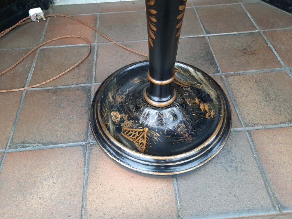 1920's Chinoiserie Standard Lamp View V