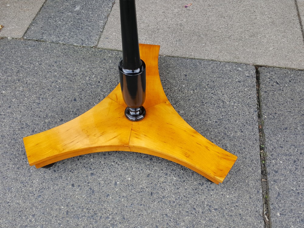 Biedermeier Late 19thC Maple Side Lamp Table View IV