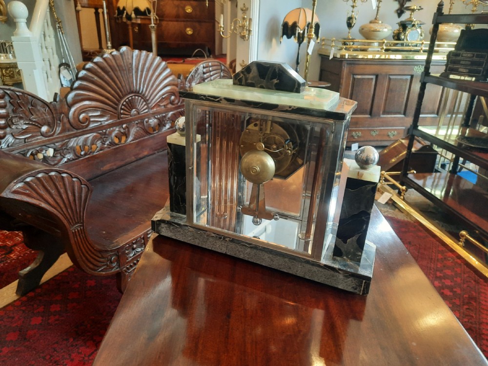 French Art Deco Marble and Onyx Clock View II