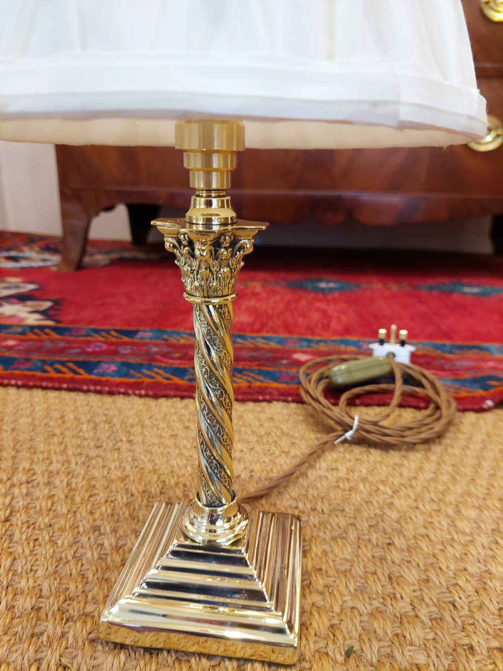 Edwardian Brass Twisted Corinthian Column Table Lamp  View V