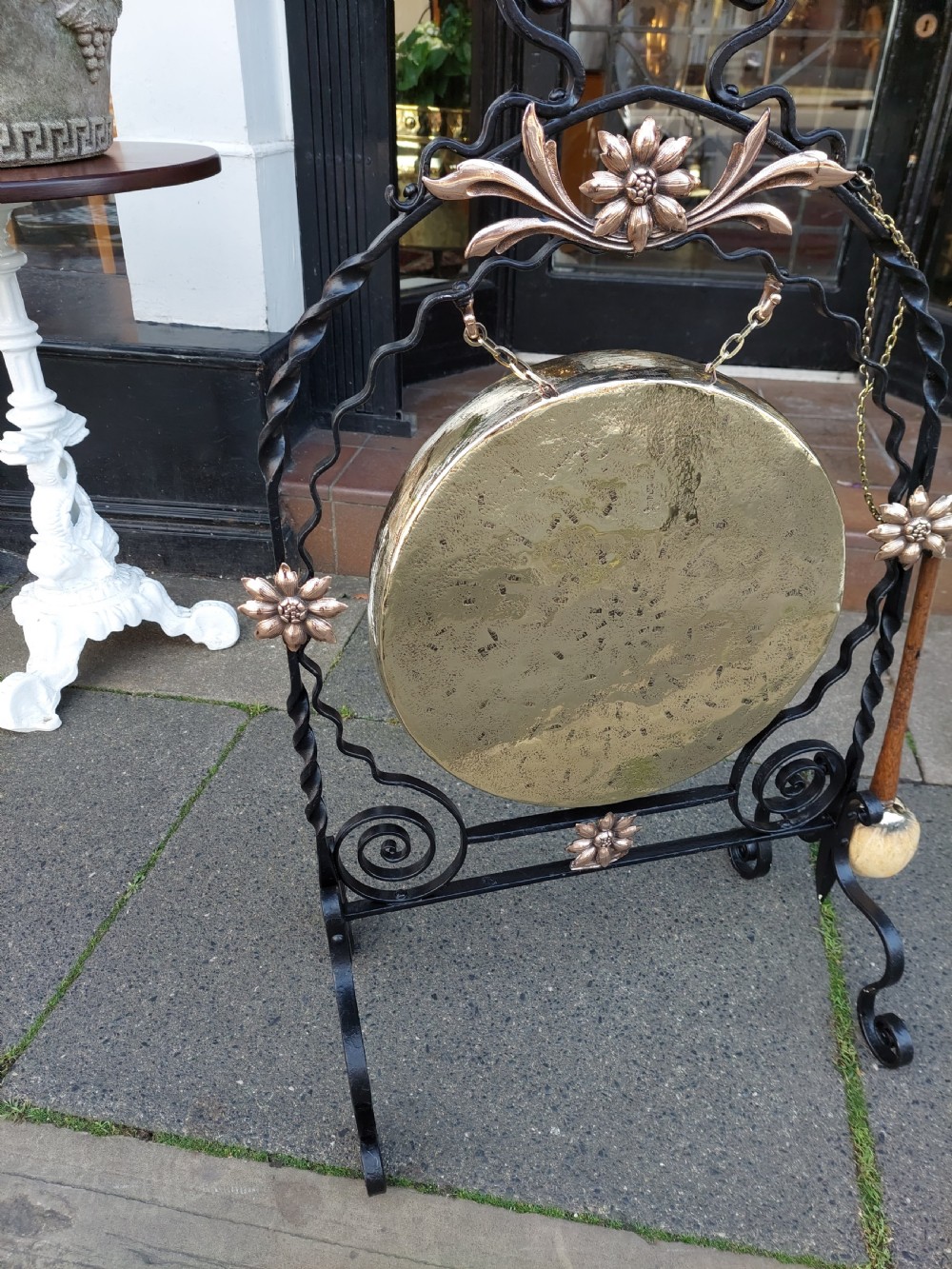 Arts and Craftsr Dinner Gong  View IV