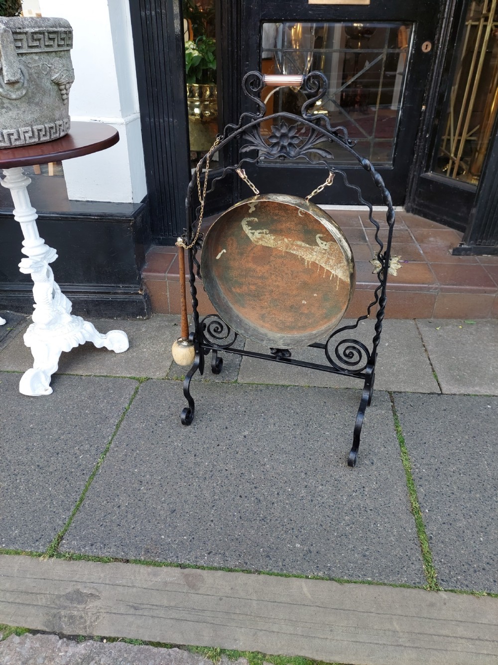 Arts and Craftsr Dinner Gong  View VI