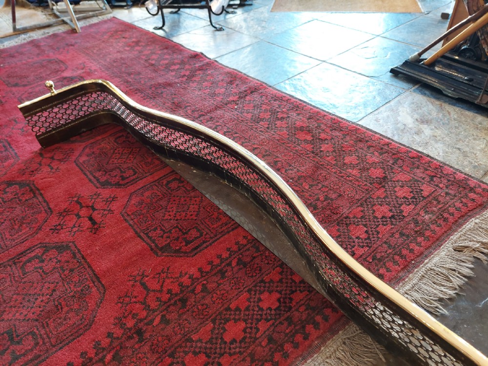 Edwardian Serpentine Brass Fire Fender View IV