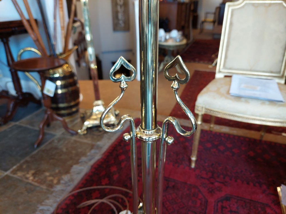 Art Nouveau Brass Adjustable Standard Oil Lamp View VIII
