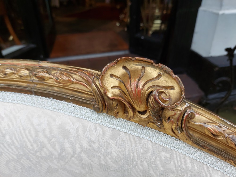 Victorian giltwood chaise longue  View IV