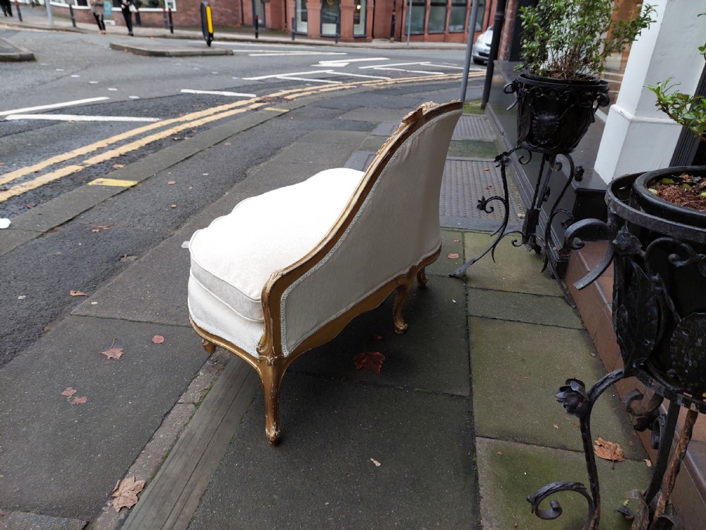 Victorian giltwood chaise longue  View VIII