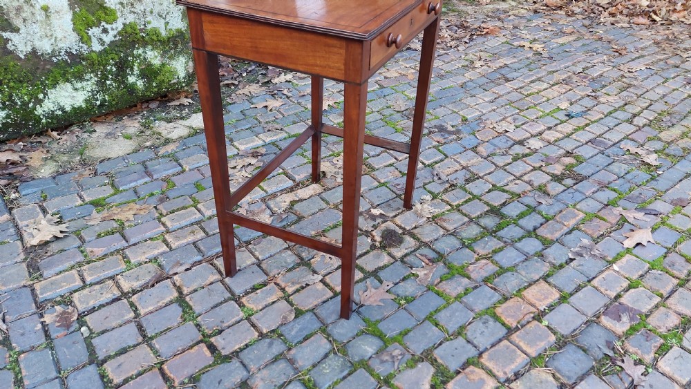 Late Georgian Mahogany and Ebony Strung Hall Table View IV