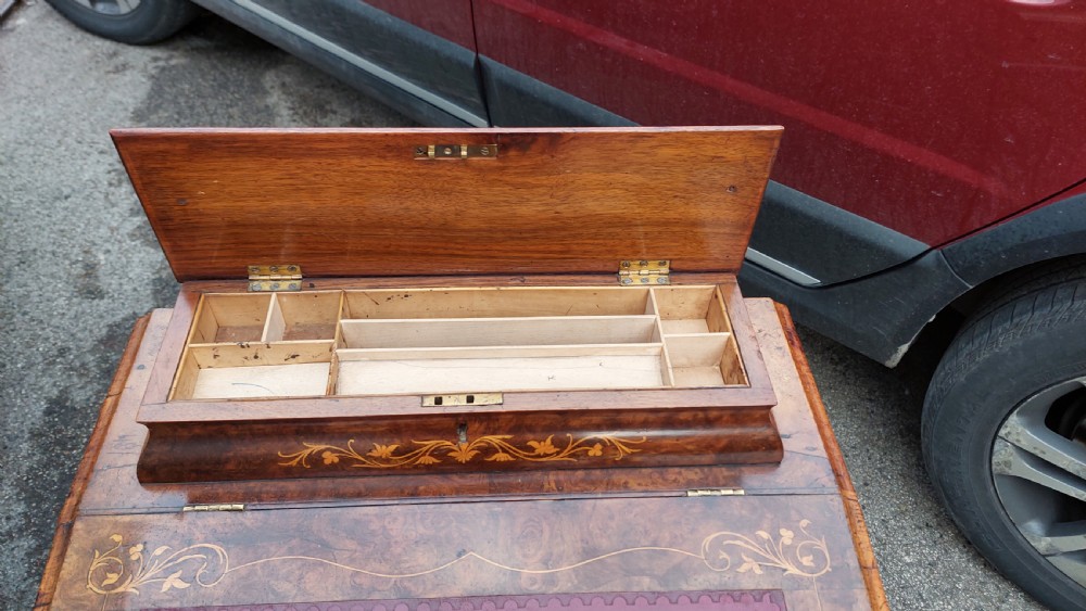 Victorian Walnut and Inlaid Serpentine Front Davenport View IV