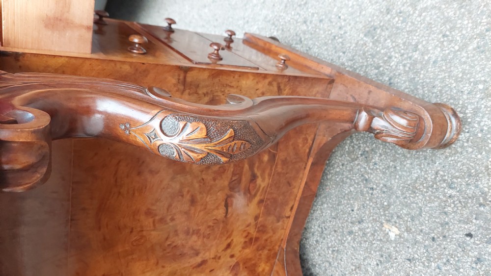 Victorian Walnut and Inlaid Serpentine Front Davenport View VII