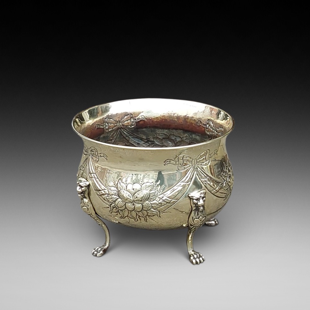 Late 19thC Brass Planter Planter Jardiniere