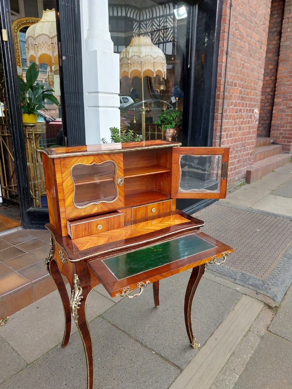19thC French Tulipwood and Rosewood Bonheur Du Jour  View II