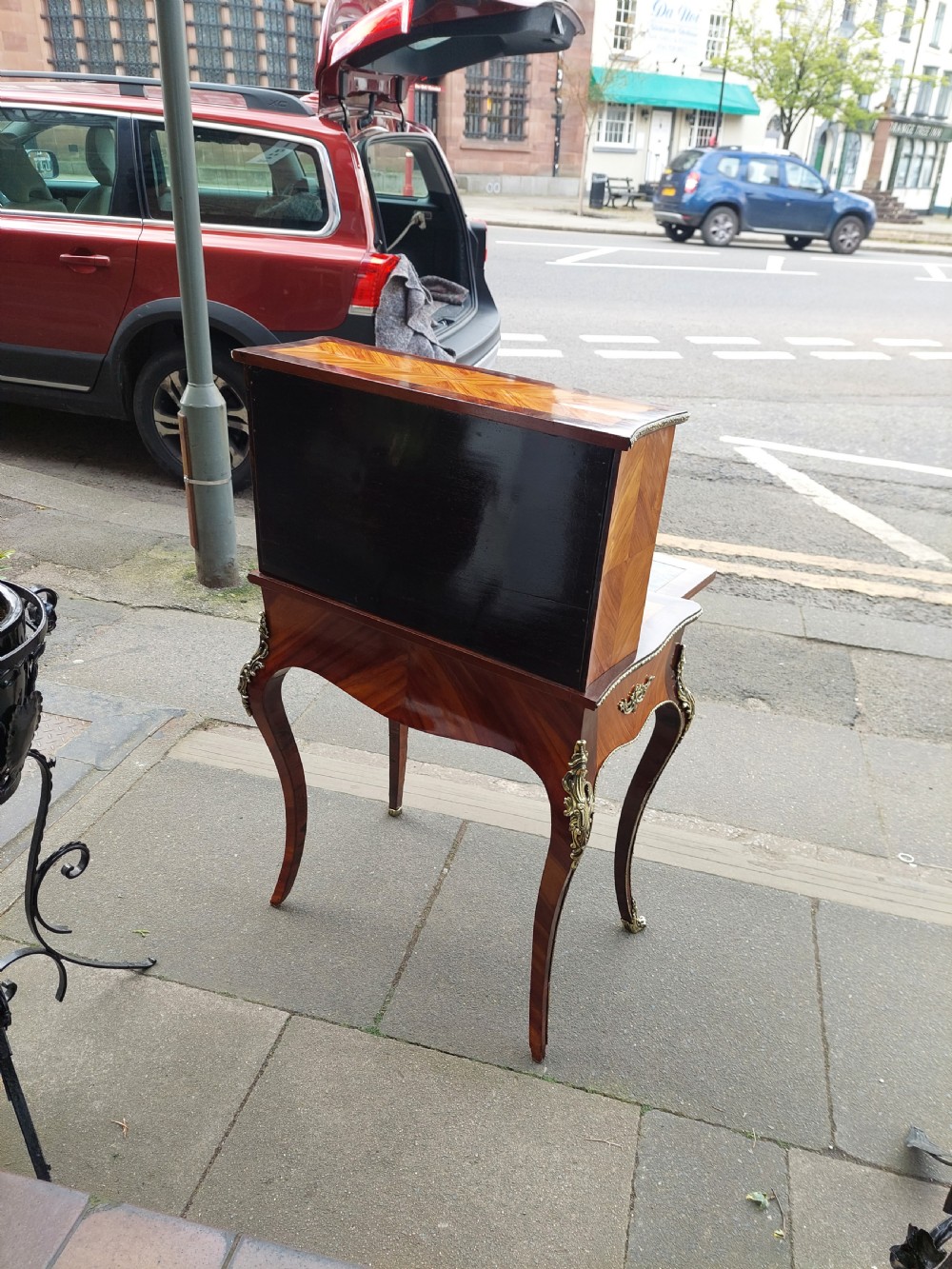 19thC French Tulipwood and Rosewood Bonheur Du Jour  View X