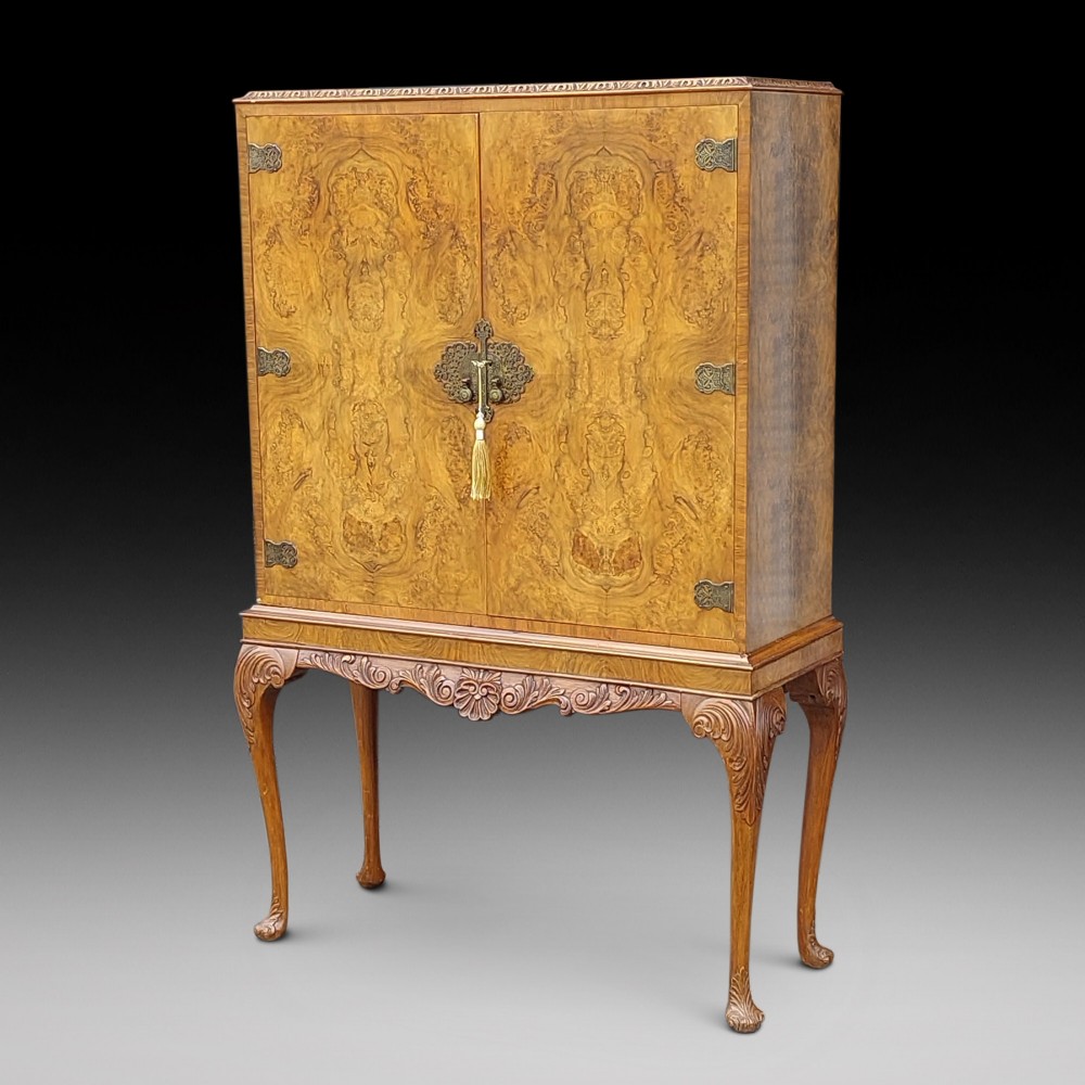 1920's Art Deco Burr Walnut Cocktail Drinks Cabinet