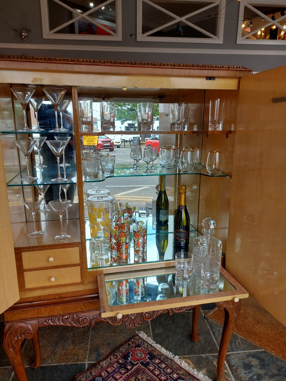 1920's Art Deco Burr Walnut Cocktail Drinks Cabinet View IX