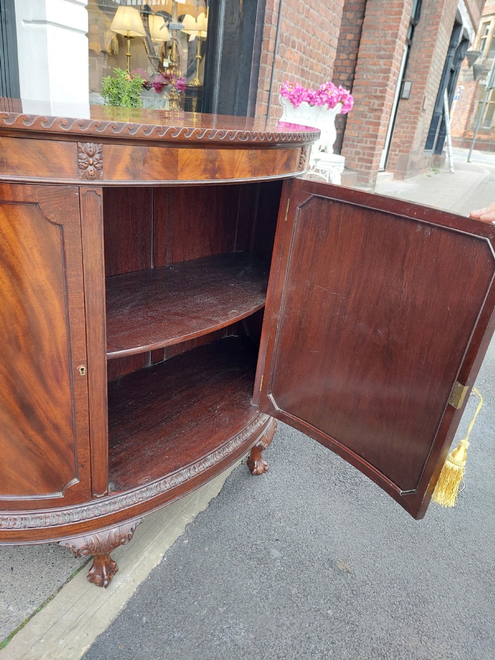Early 20th Century Mahogany Drinks Side Cabinet View III