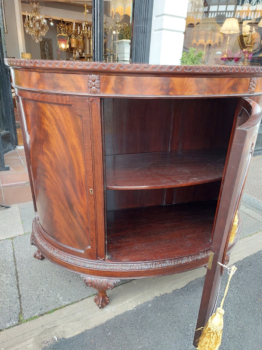 Early 20th Century Mahogany Drinks Side Cabinet View IV