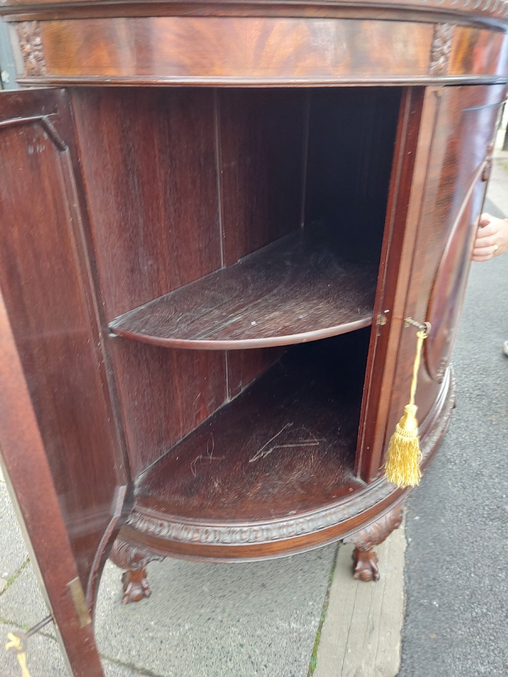 Early 20th Century Mahogany Drinks Side Cabinet View X