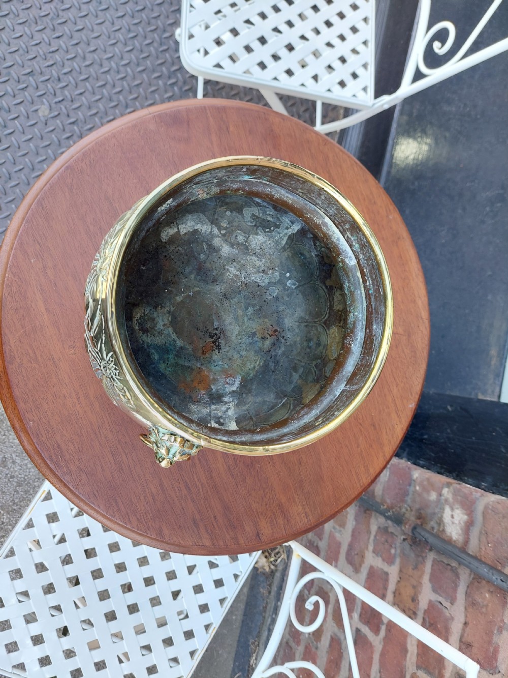 Late Victorian Art Nouveau Style Jardiniere Planter View III