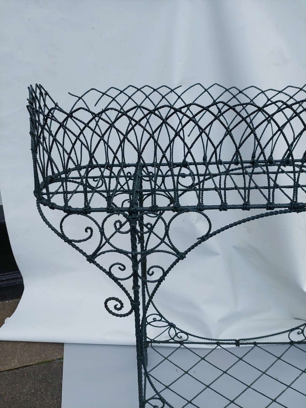 Regency Painted Wire Planter View IV