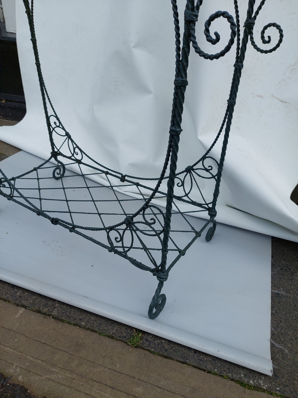 Regency Painted Wire Planter View VII