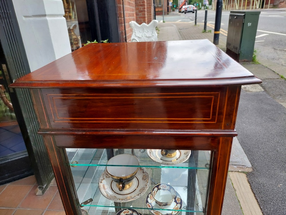 Edwardian Mahogany Narrow Vitrine Display Cabinet  View IX