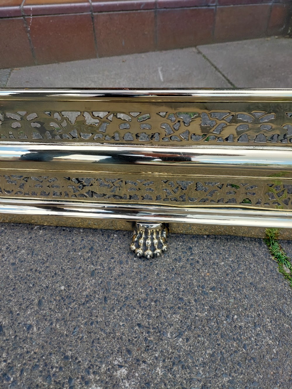 19th century pierced brass fender View V