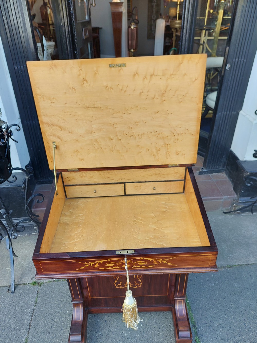 Victorian Rosewood Davenport View VI