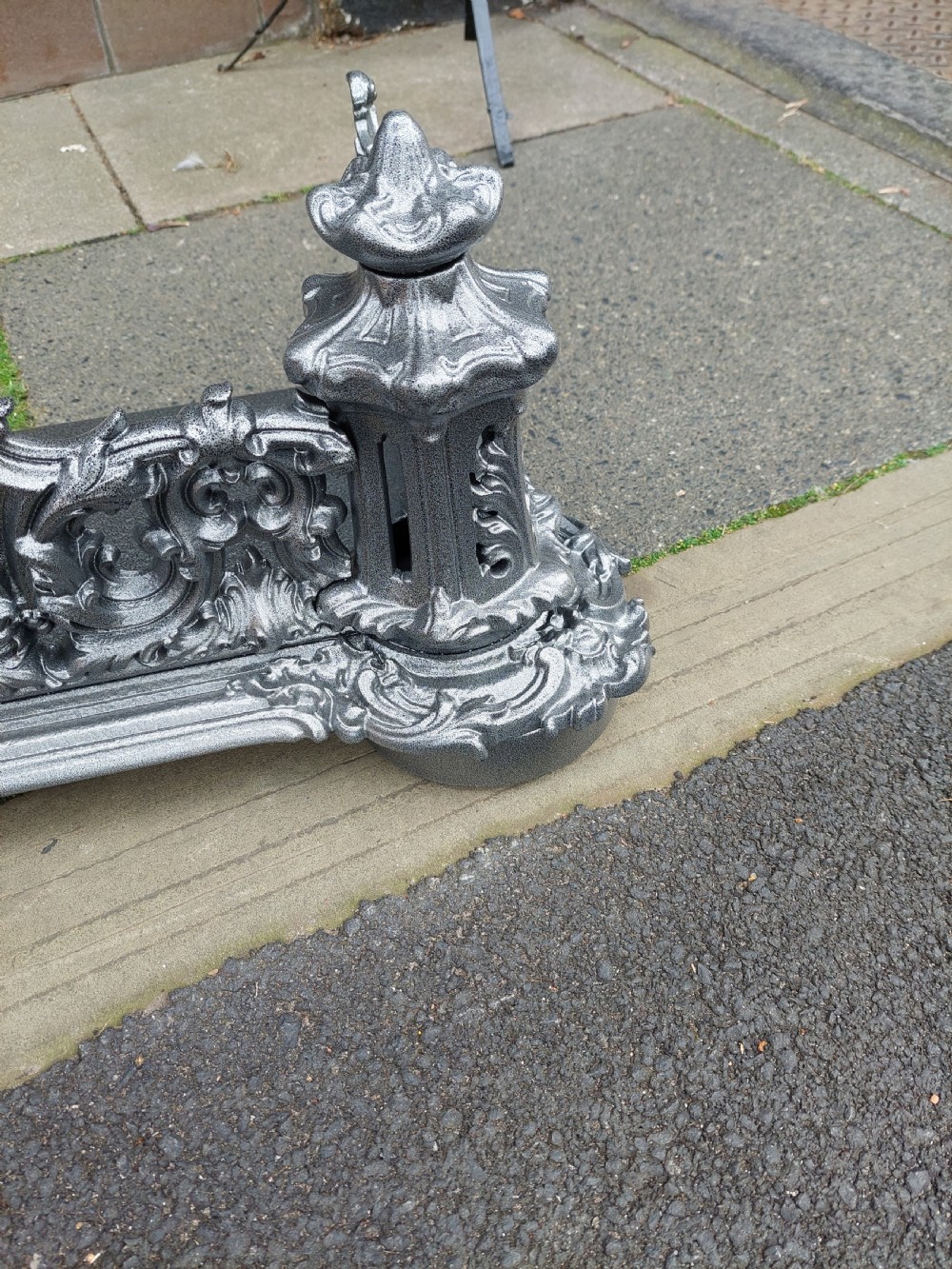 Victorian Cast Iron Fire Surround Curb  View IV