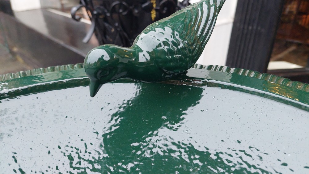 Early 20th Century Cast-Iron Bird Bath View IV