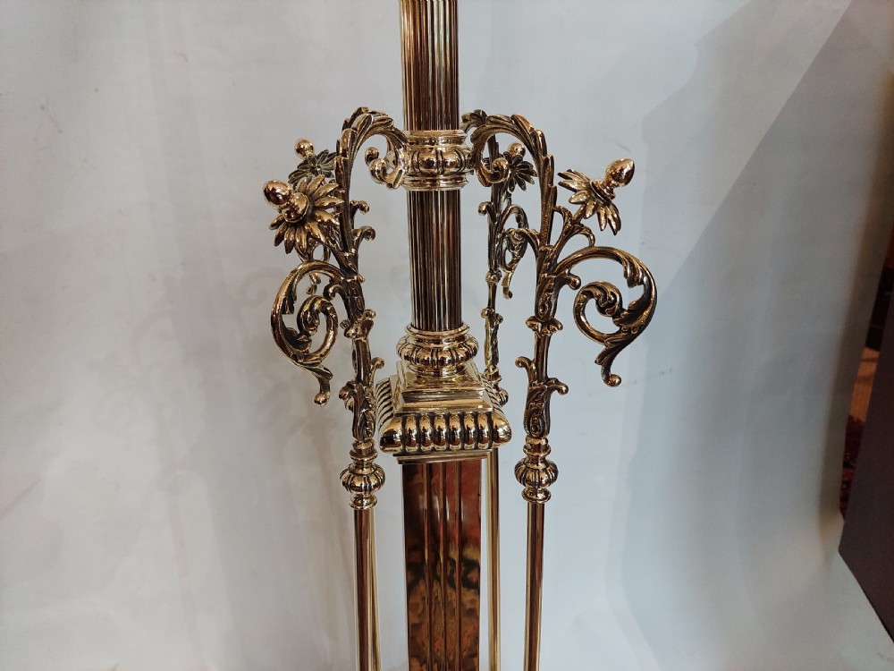 Victorian Telescopic Brass Standard Oil Lamp View II
