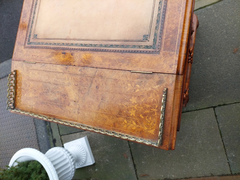 Victorian Burr Walnut & Walnut Davenport View X