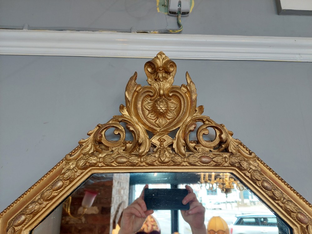 Victorian Giltwood Console and Mirror View III