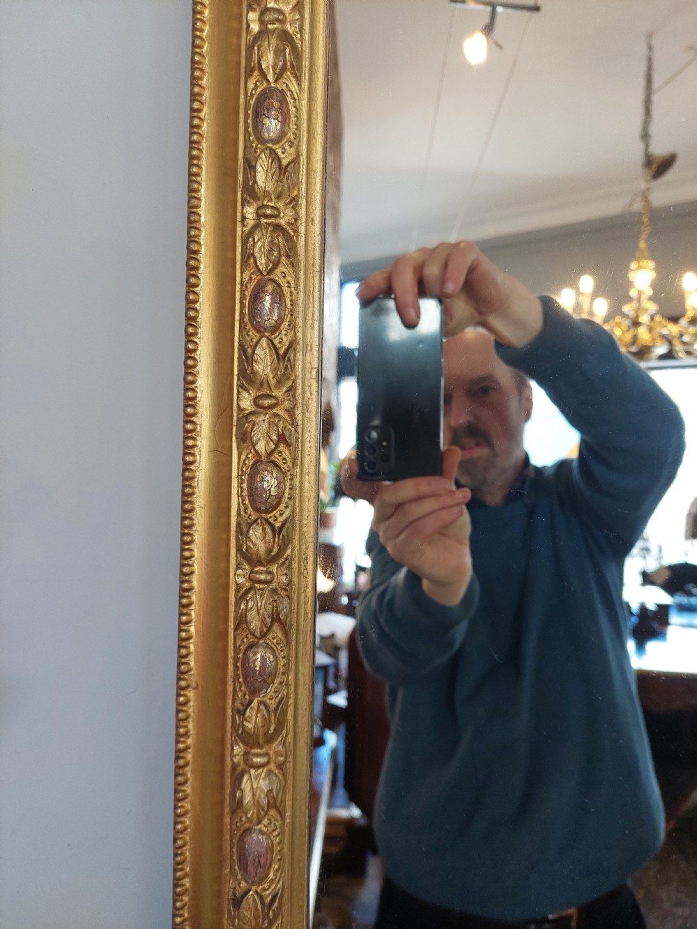 Victorian Giltwood Console and Mirror View IV