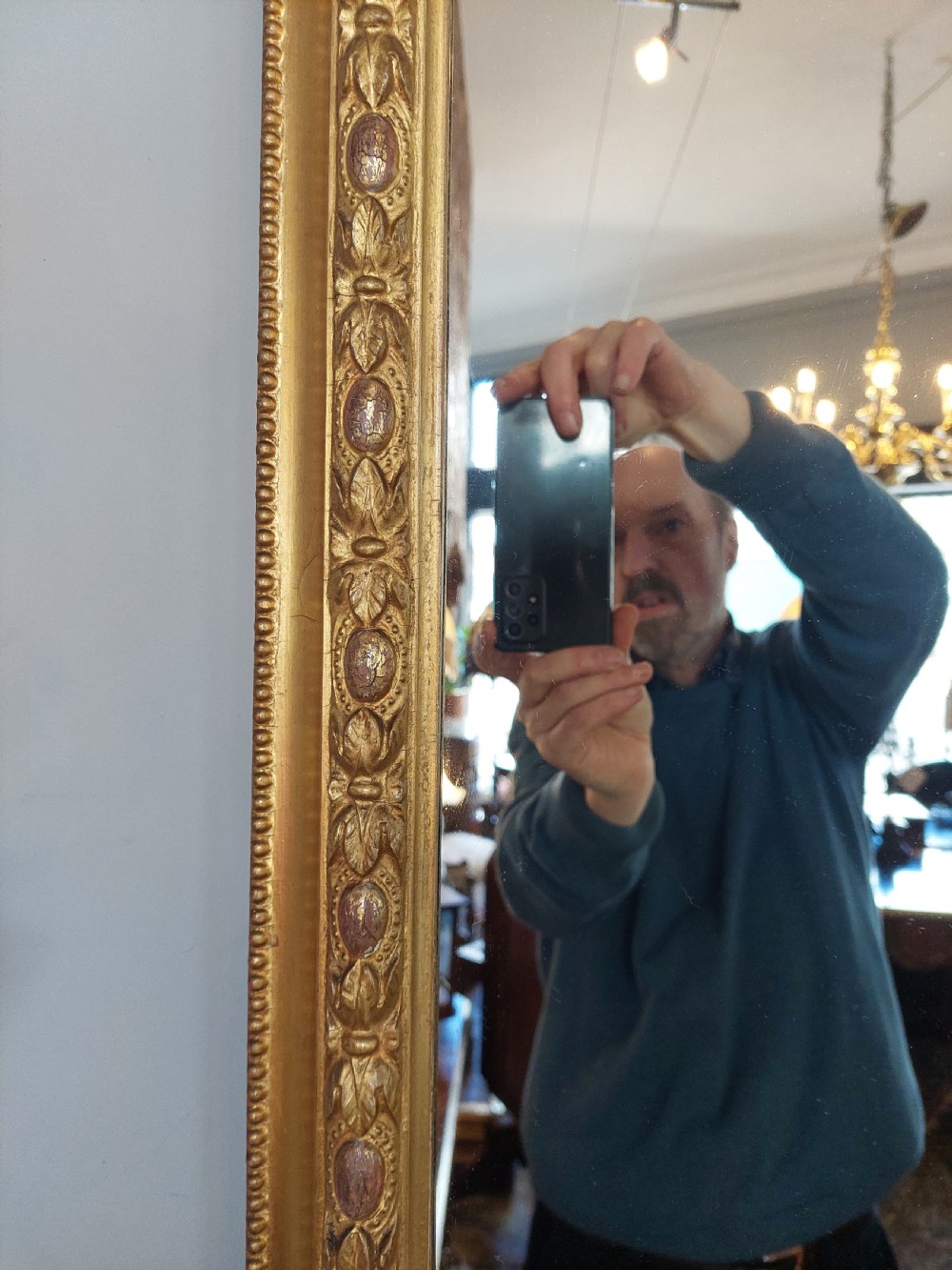 Victorian Giltwood Console and Mirror View V
