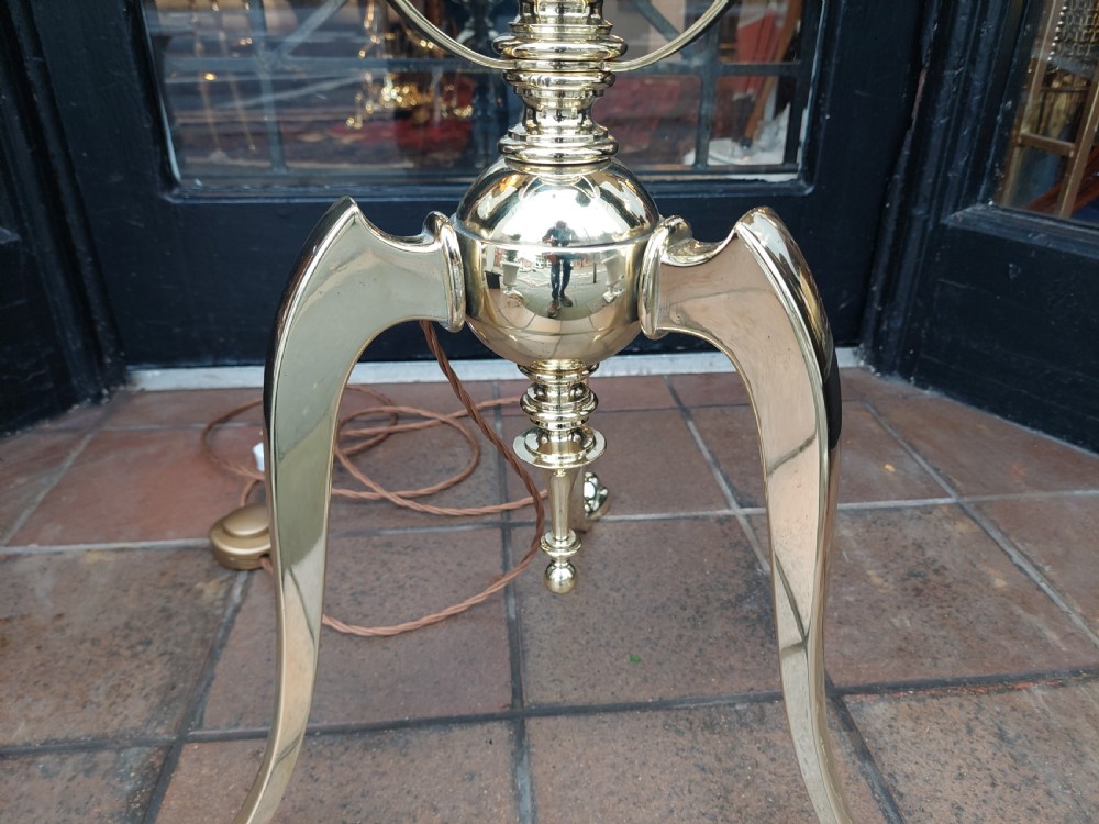 Art Nouveau Brass Telescopic Standard Oil Lamp converted to electric View VII