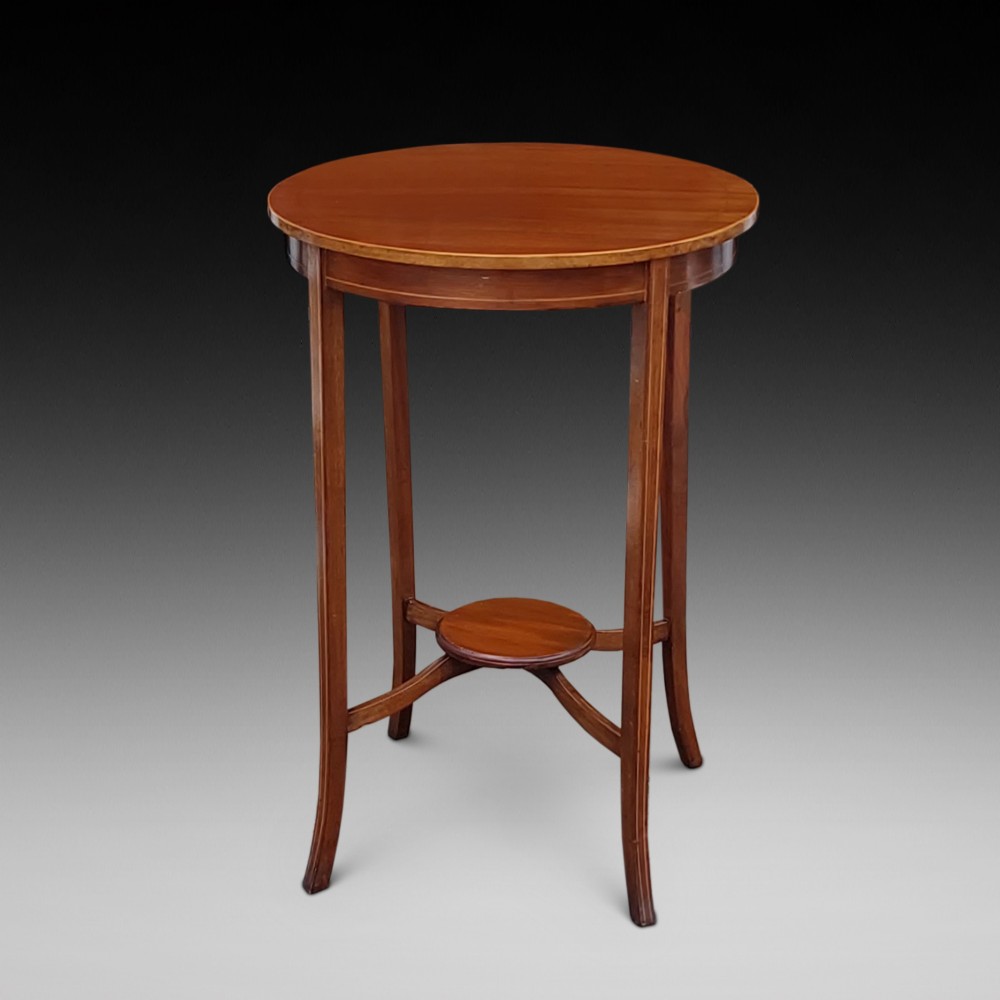 Edwardian Mahogany Side Lamp Table 
