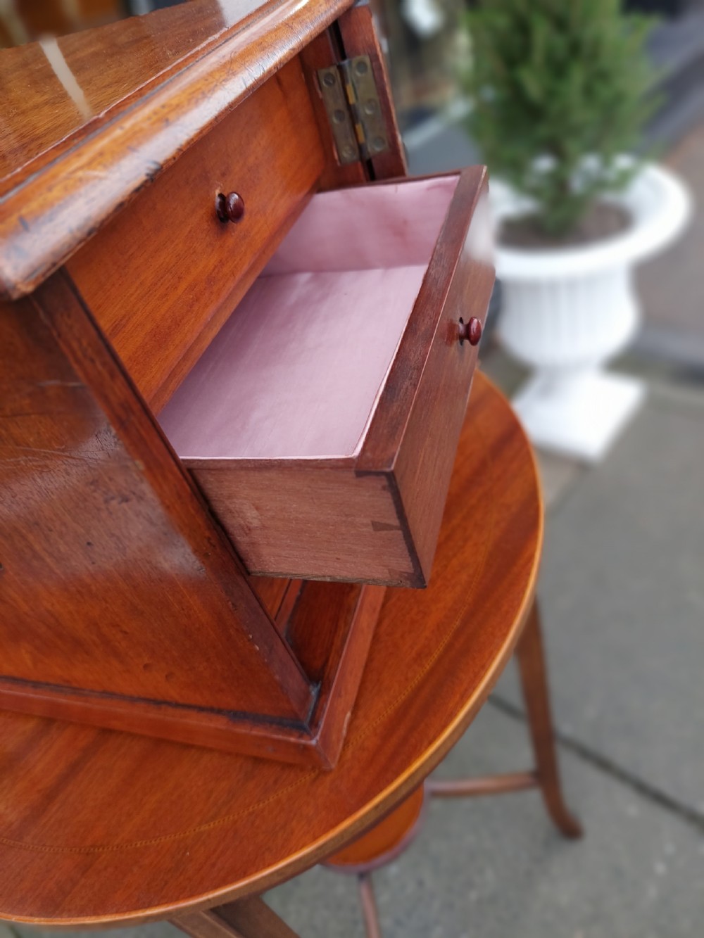 Early Victorian Mahogany Table Top Specimen Cabinet  View IV