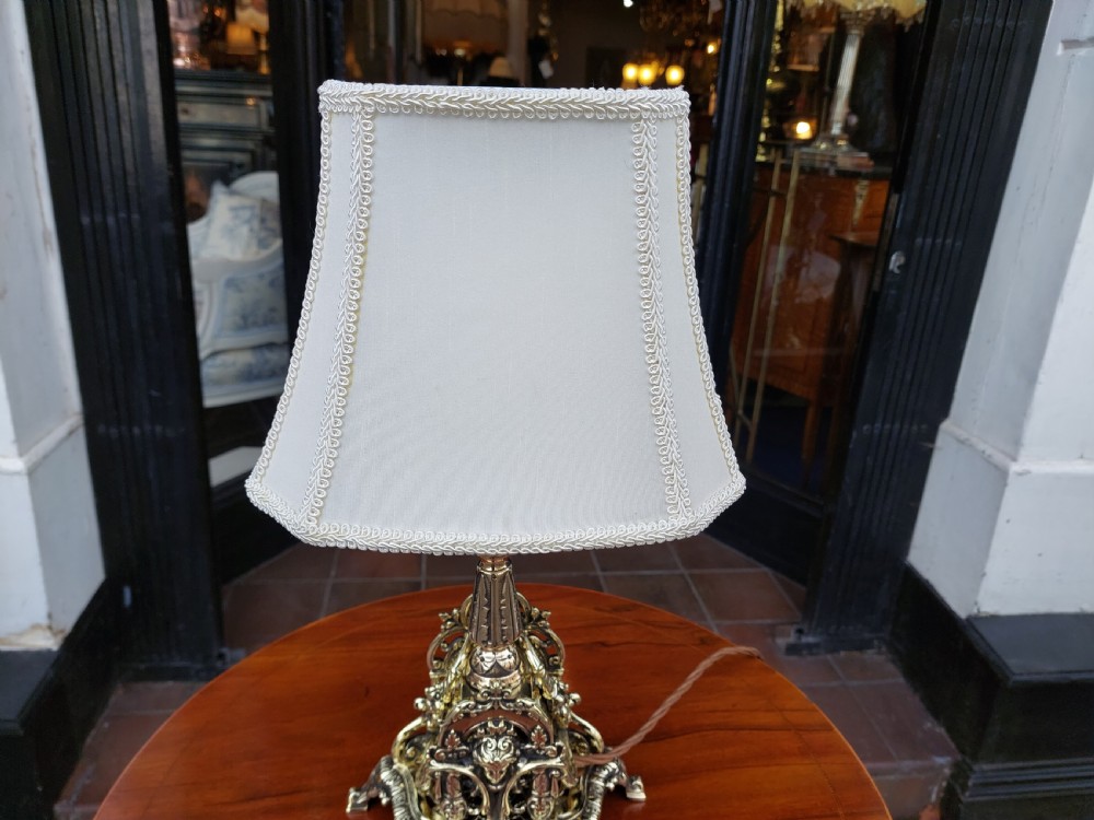 Decorative Pierced Brass Table Oil Lamp - converted to electric View V