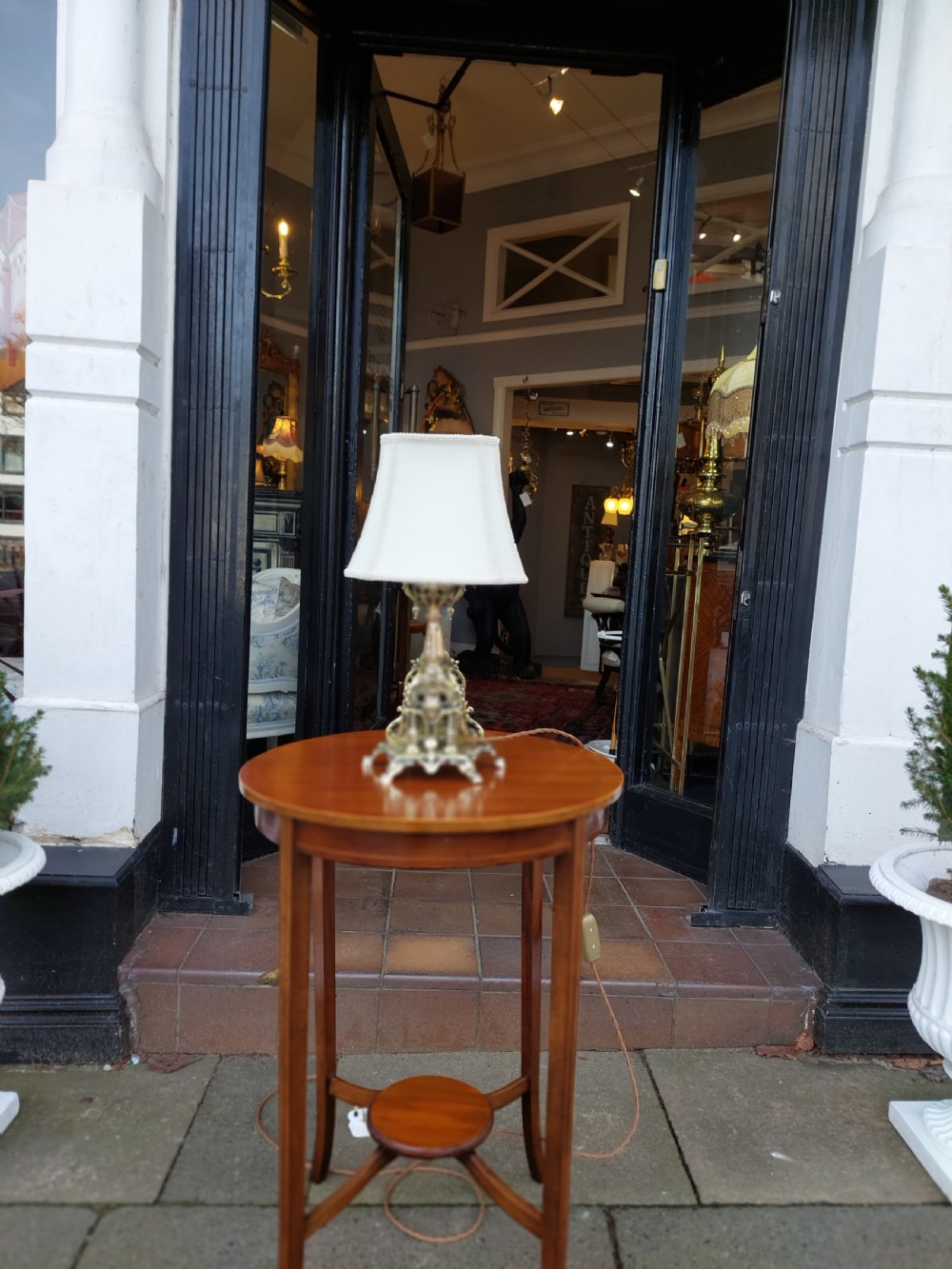 Decorative Pierced Brass Table Oil Lamp - converted to electric View VI