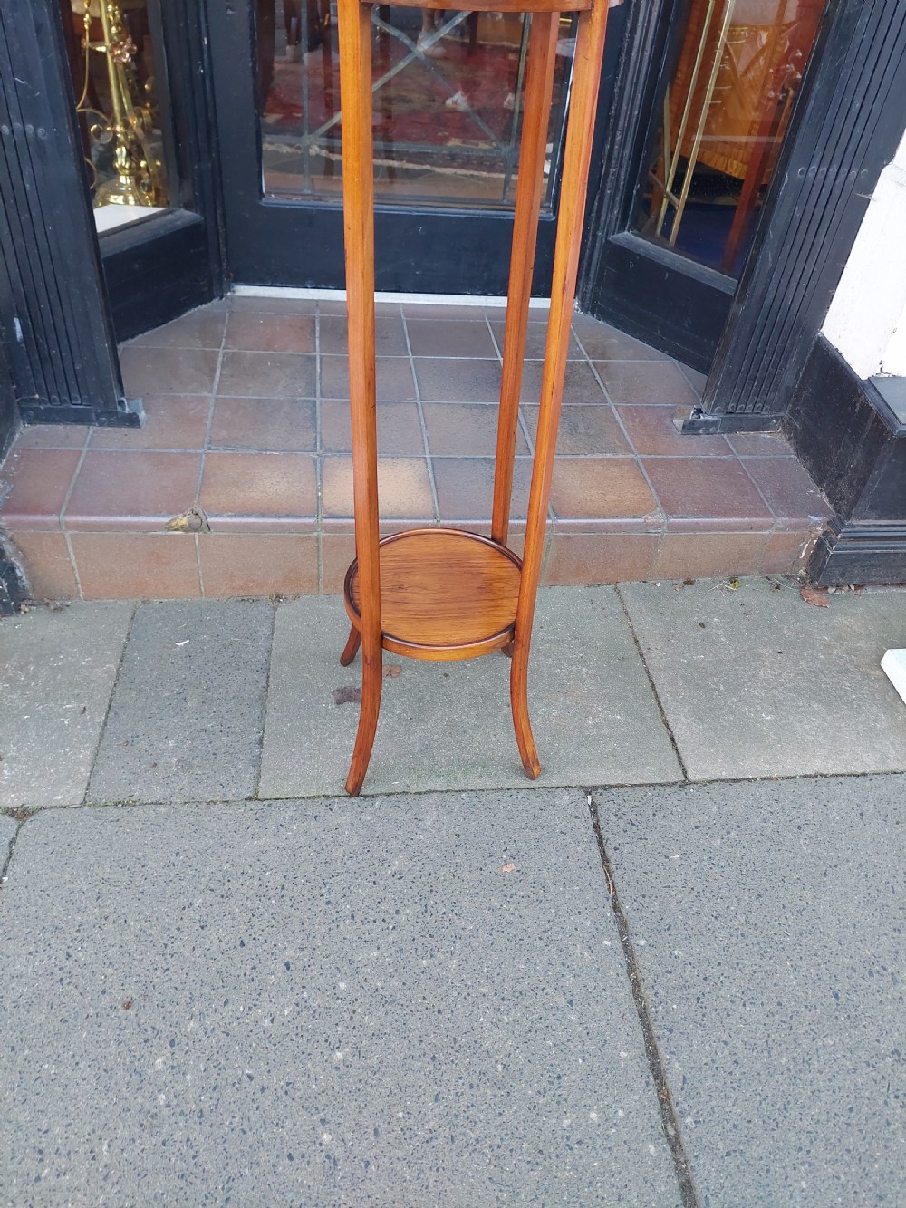 Late 19thC Brass Fireside Companion Set View VI