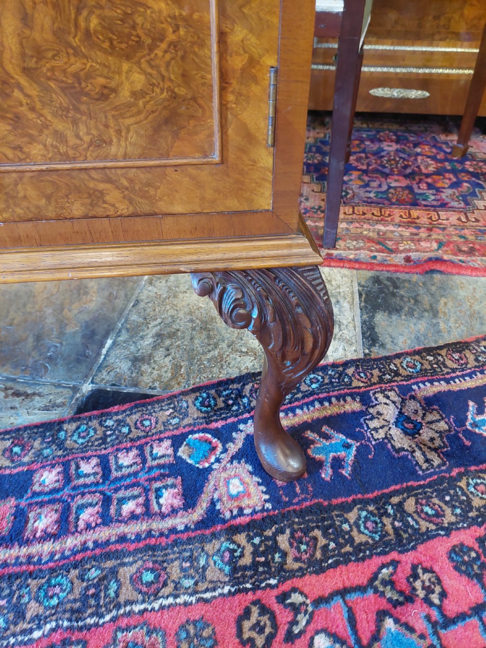 1920's  Burr Walnut Veneered Cocktail Drinks Cabinet View IX