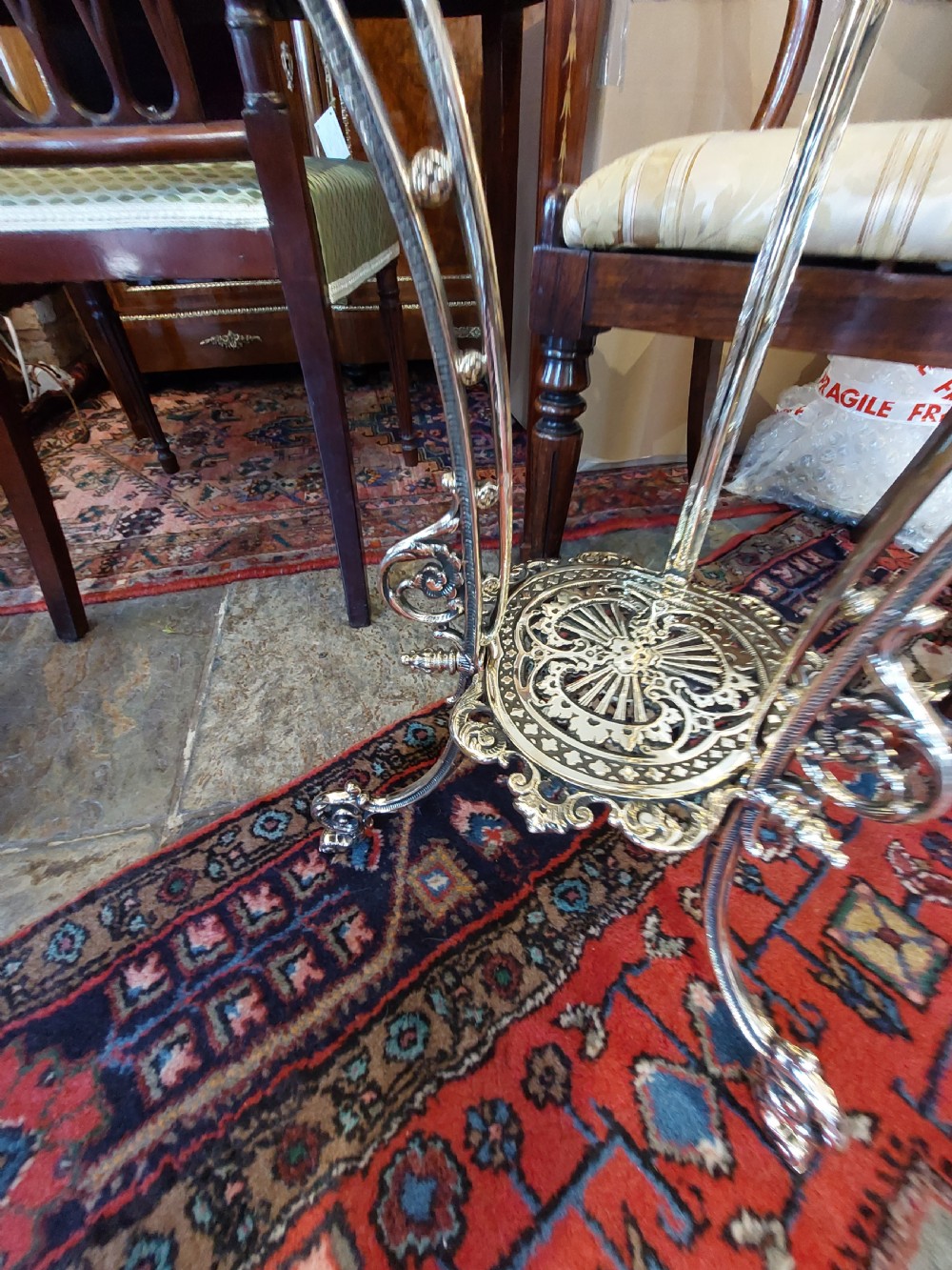 Early 20thC Ornate Cast Brass Plant Stand View X