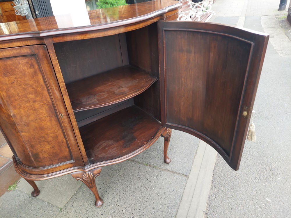 Early 20thC Mahogany Queen Anne Style Serpentine Drinks Cocktail Cabinet View V