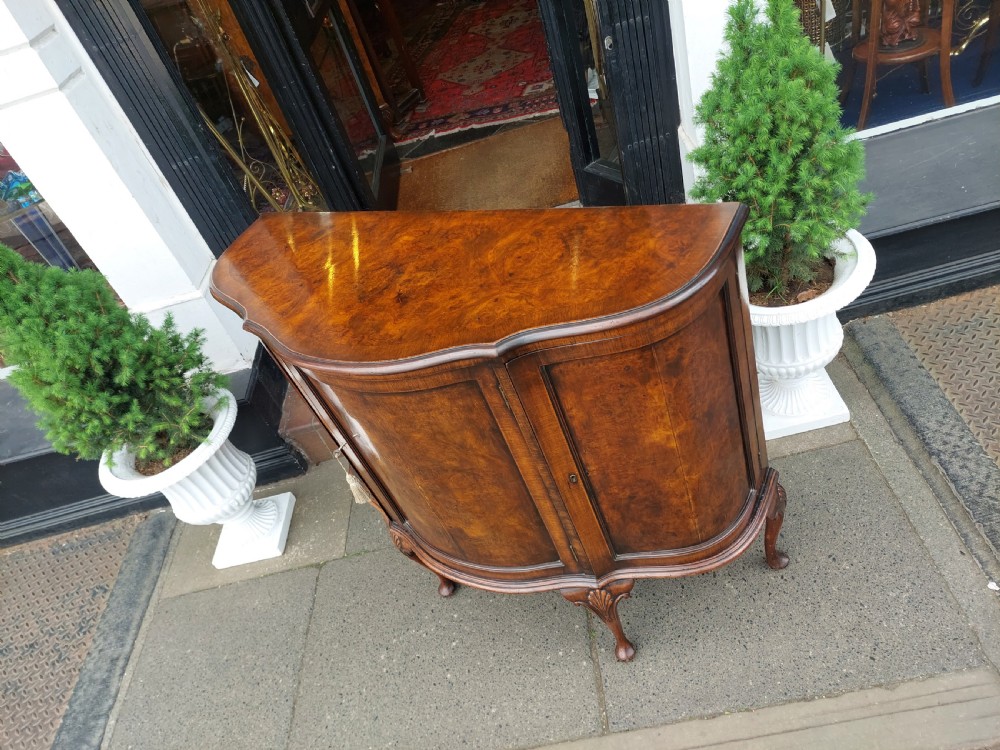 Early 20thC Mahogany Queen Anne Style Serpentine Drinks Cocktail Cabinet View VII