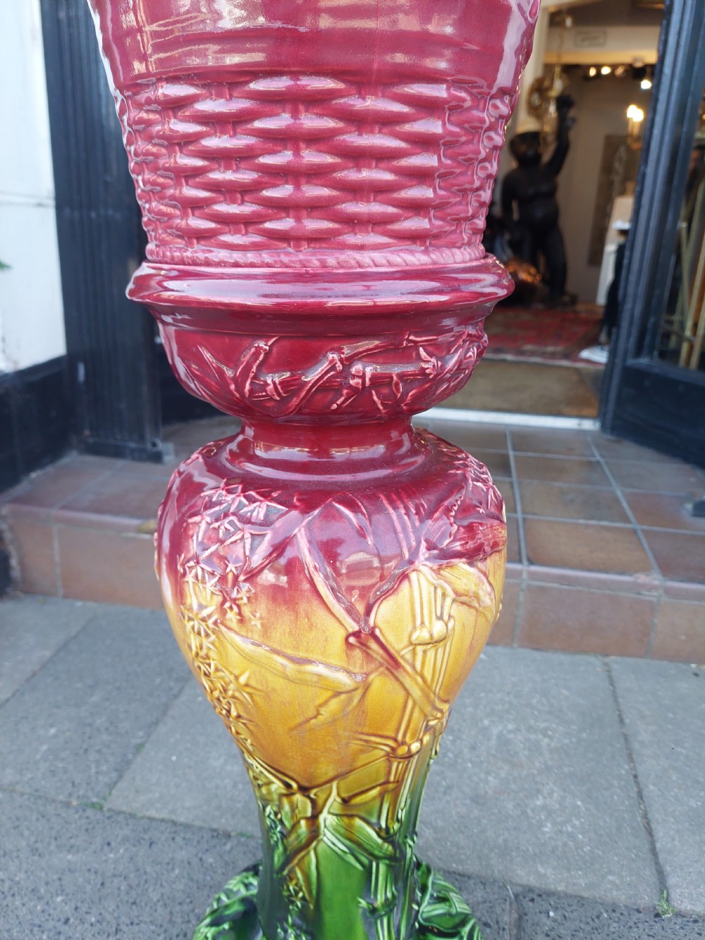 Victorian Majolica Jardiniere Stand View VI