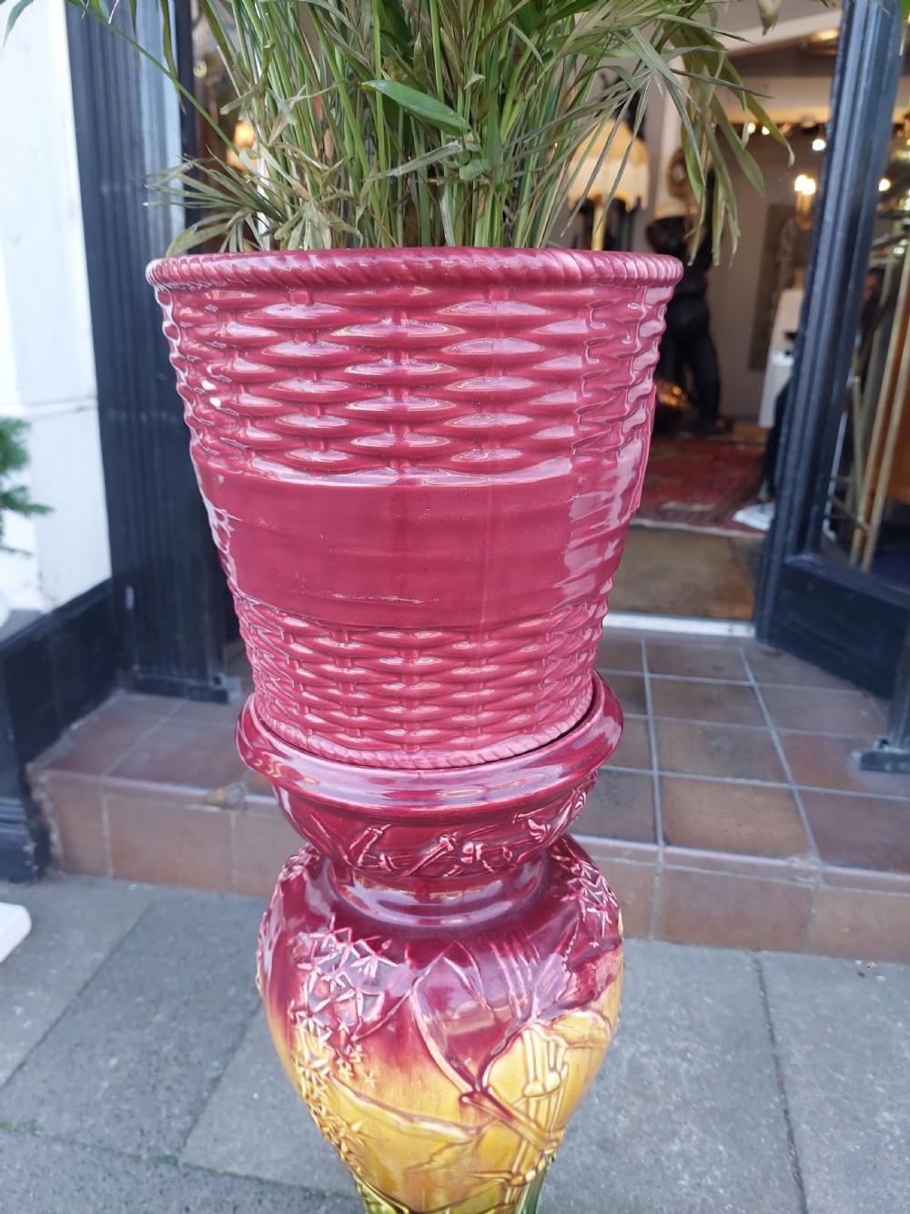 Victorian Majolica Jardiniere Stand View VII