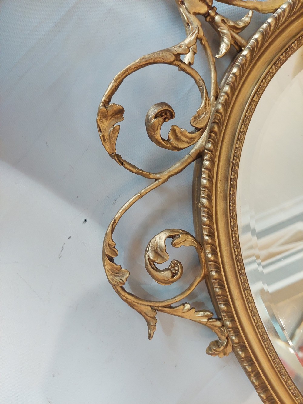 19thC Giltwood and Gesso Oval Wall Mirror  View IV
