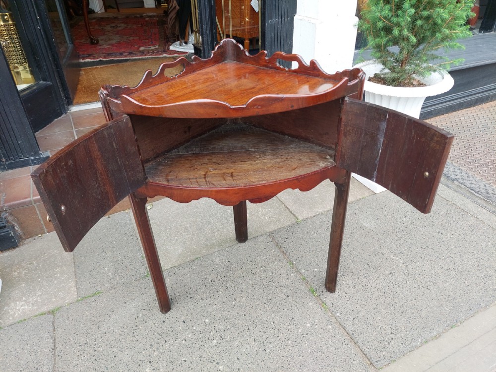 George II Mahogany Corner Night Stand View VII