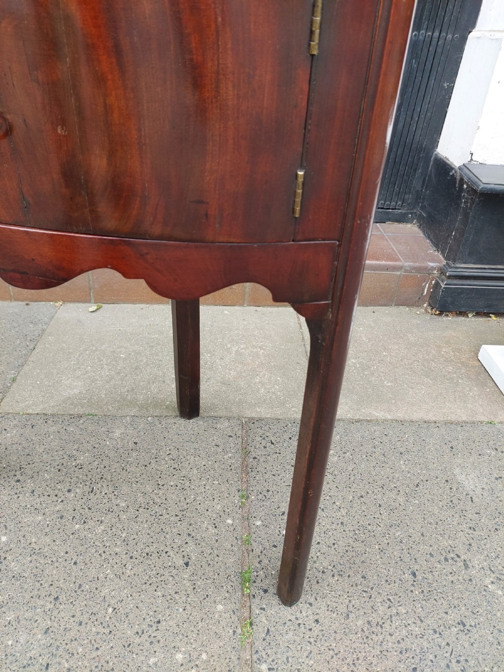 George II Mahogany Corner Night Stand View X