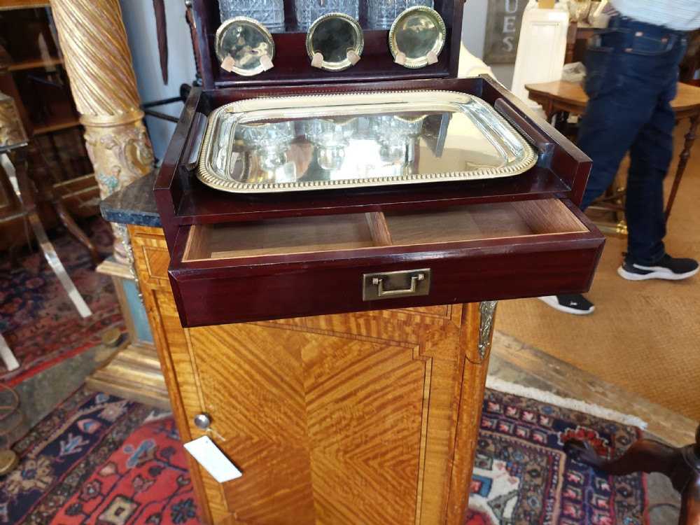 Late Victorian Decanter Box & Games Compendium  View IV